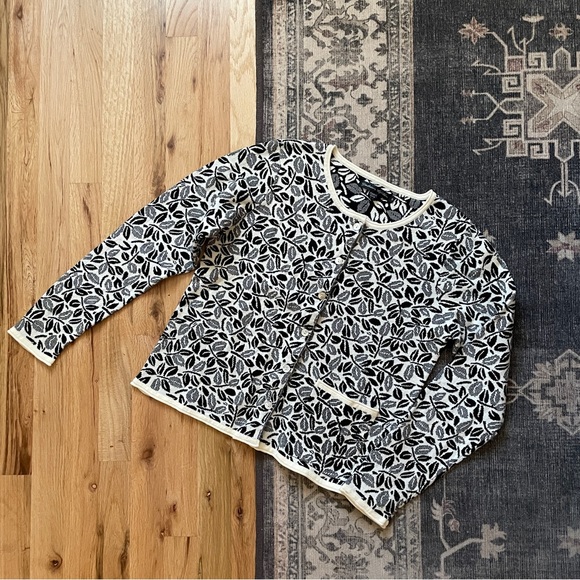 Gudrun Sjoden Sweaters - Gudrun Sjoden Black White Cardigan Floral Leaf Print Cotton Small